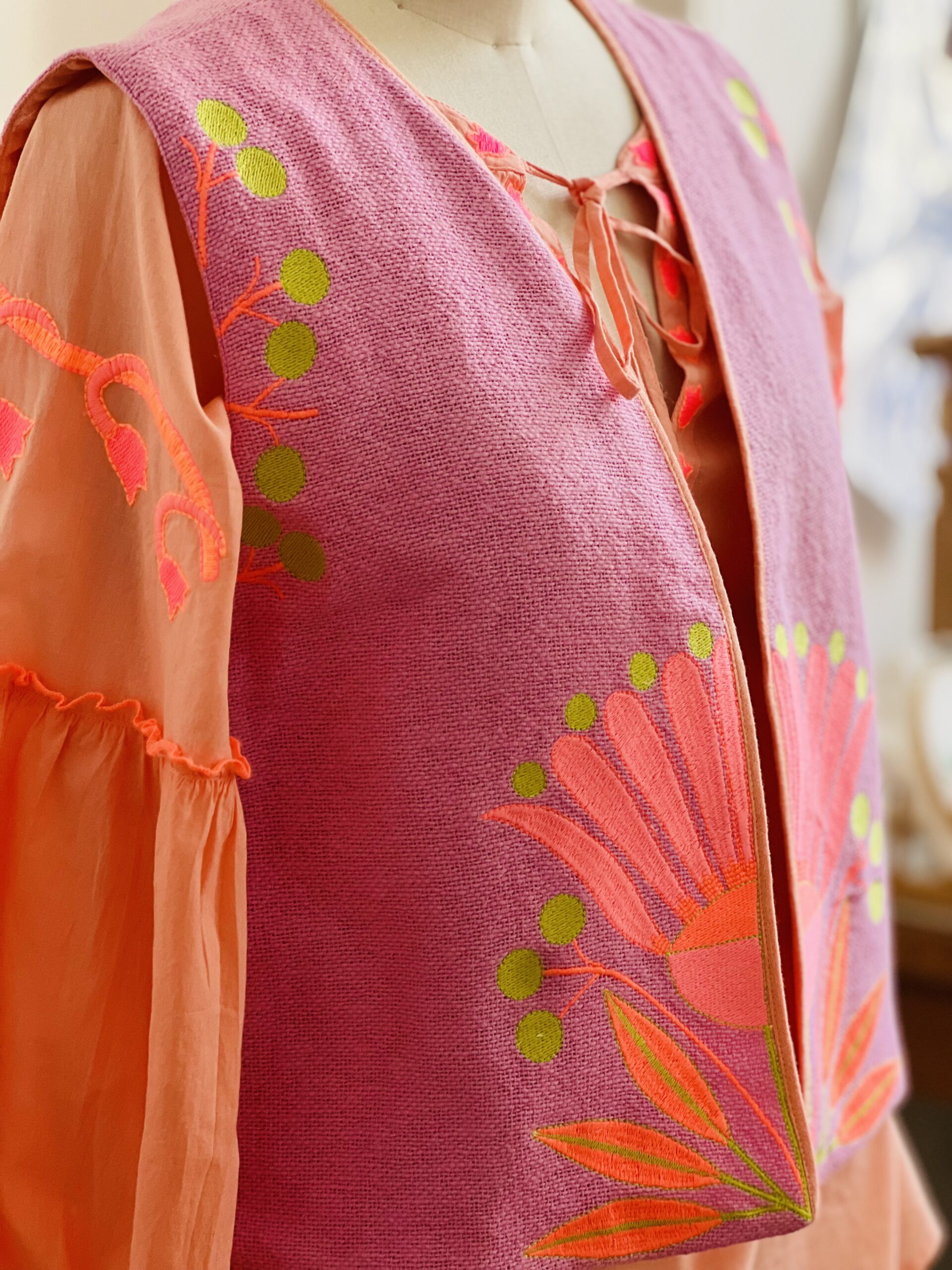 Pink Calendula Vest – Bild 6